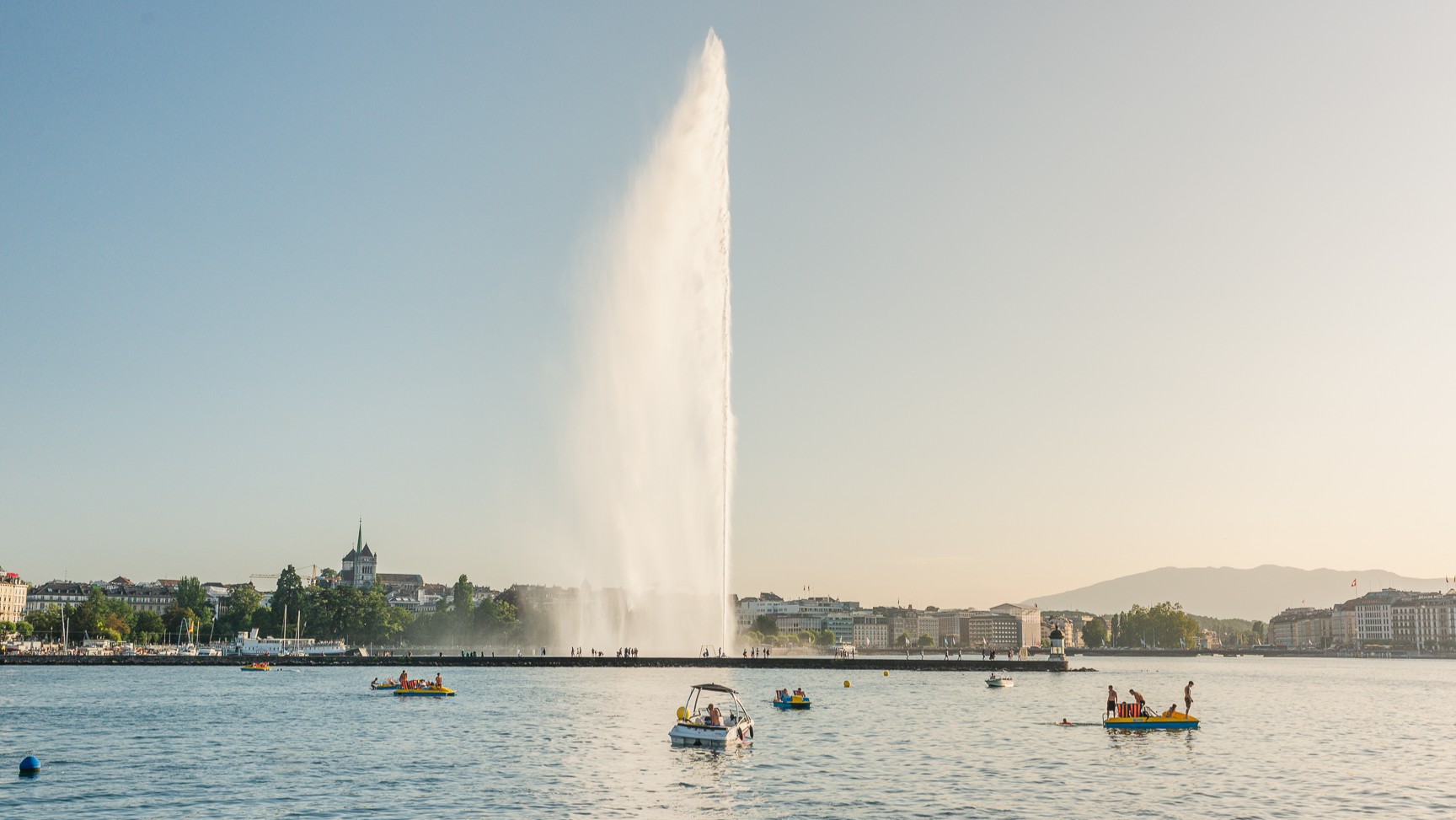 48 Hours in Geneva: Lake, Old Town, Diplomacy, and the Best Local Stops